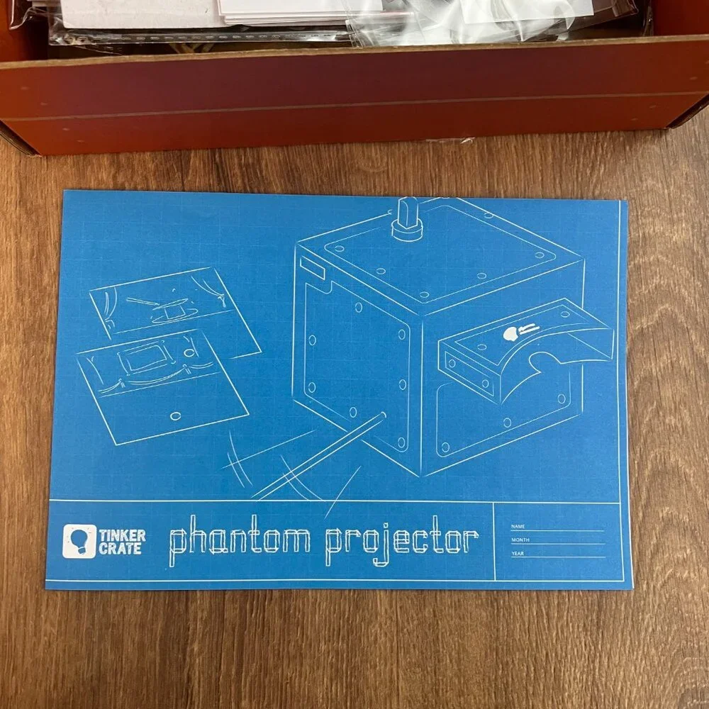 NEW KiwiCo Phantom Projector Tinker STEAM Crate age 9+